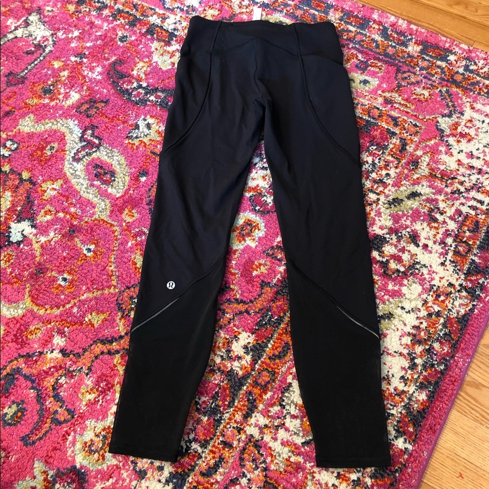 Lululemon - Keep Your Form Leggings EUC 25”